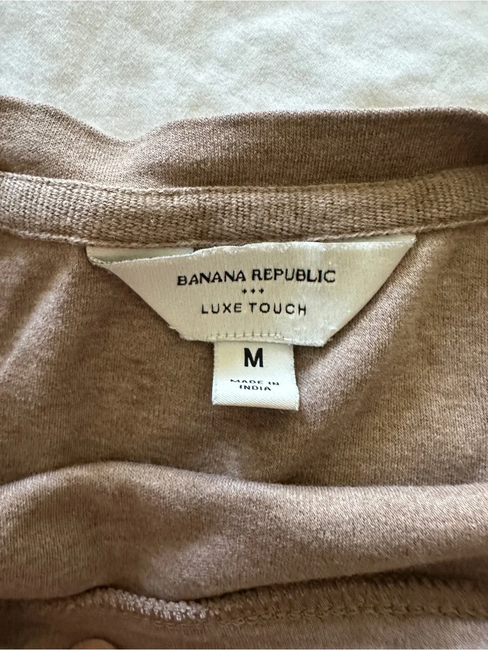 Banana Republic luxe touch  Men's Brown Short-Sleeve Crewneck T-Shirt